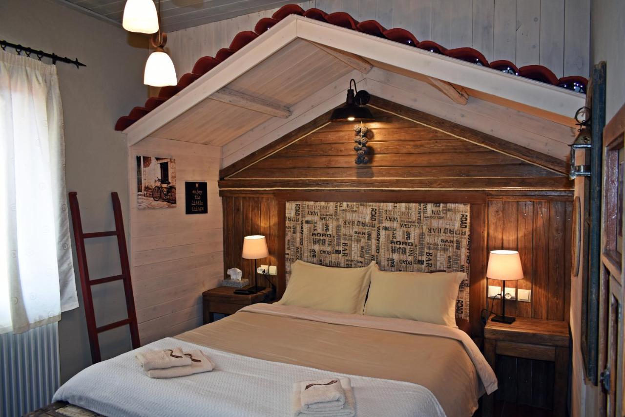 アラコバ Agiaz' Bed & Breakfast エクステリア 写真